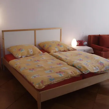 Grosse Fewo Im Elternhaus Des Malers Runge - Wolgast Wolgast