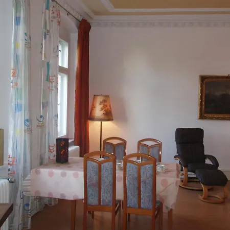 Grosse Fewo Im Elternhaus Des Malers Runge - Wolgast Lejlighed Wolgast